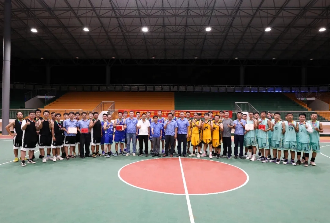 尊龙凯时男子篮球赛圆满落幕